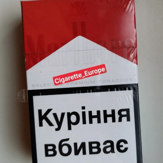 Marlboro Red – iconic full-flavored cigarettes